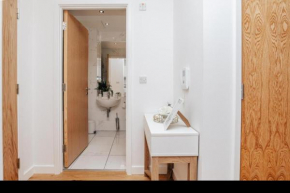 Birmingham City Centre - 3 Bed Apartment